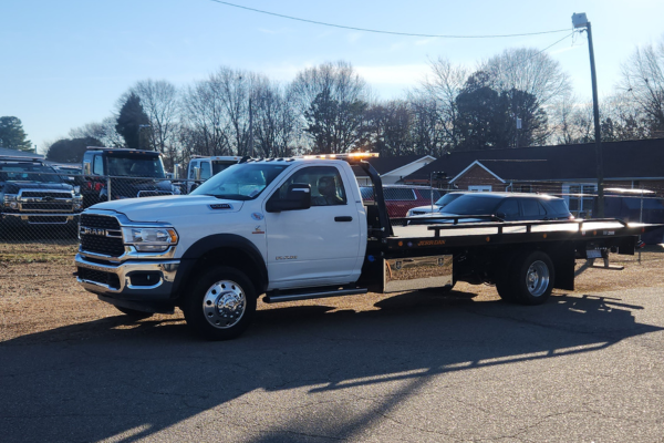 Trouble Call Towing 9